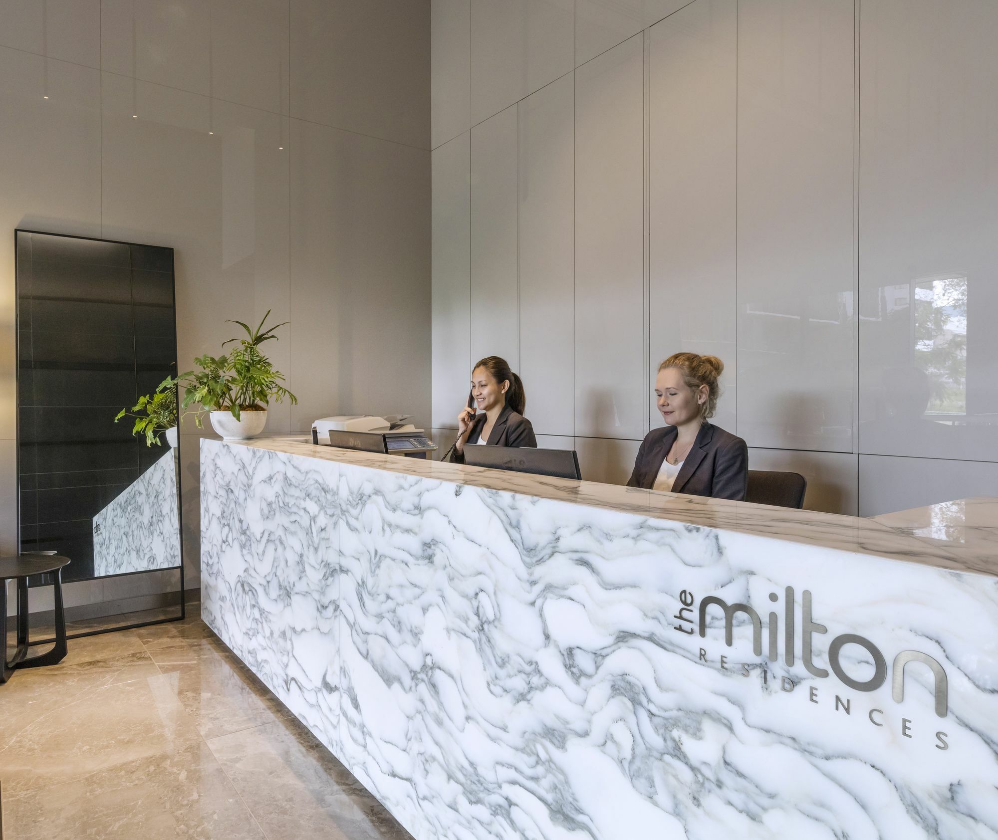 The Milton Brisbane Aparthotel Exterior photo